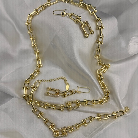 Jewelry - Luxe Gold Link Necklace